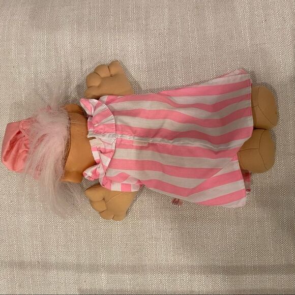 Vintage ABC distribution Troll Doll Pink White Pajama Soft Body Vinyl 1993 - Picture 4 of 16